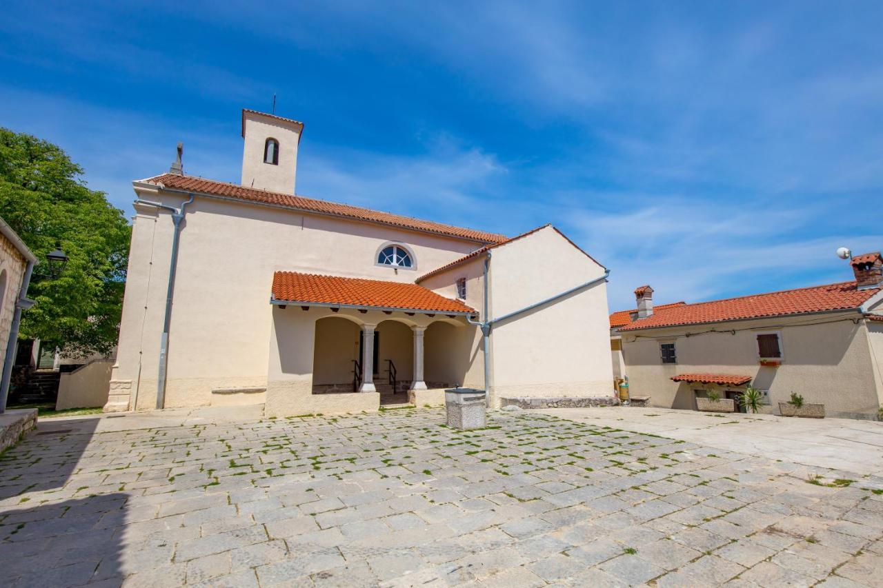 House Bajota With Terrace And Sea View *