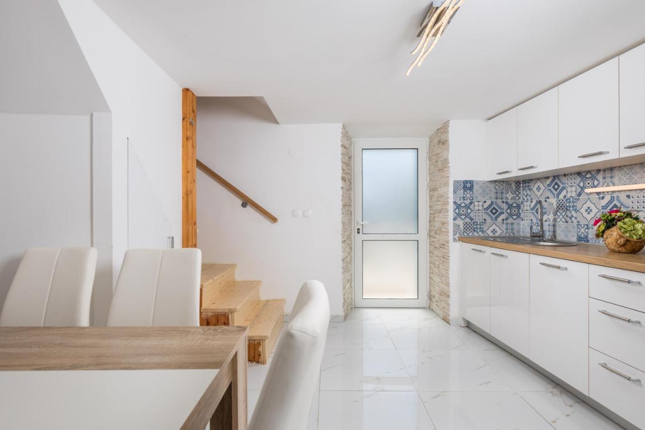 Hébergement de vacances House Bajota With Terrace And Sea View